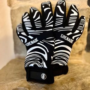 Grenade Gloves Size Medium